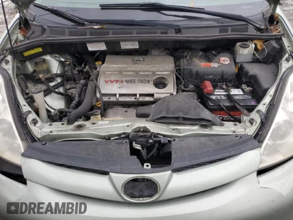 ✅ 2006 Toyota Sienna LE • VIN: 5TDZA23C56S585802 • Lot: 93308575. Wystawiony na Copart z przebiegiem 170 580 mil. Bezpłatny archiwum sprzedaży aukcyjnych z USA i szczegółowy raport historii pojazdu na DreamBid. Zdjęcie 12.