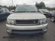 ✅ 2011 Land Rover Range Rover Sport HSE Lux • VIN: SALSK2D40BA288393 • Lot: 86286365. Wystawiony na Copart z przebiegiem 84 126 mil. Bezpłatny archiwum sprzedaży aukcyjnych z USA i szczegółowy raport historii pojazdu na DreamBid. Zdjęcie 5.