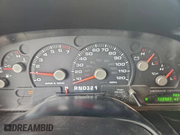 ✅ 2005 Ford Explorer XLT • VIN: 1FMZU73W55UA93307 • Lot: 94337905. Listed on Copart with 122,385 mi. Free auction sales archive from the USA and detailed vehicle history report at DreamBid. Image 9.