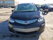 ✅ 2017 Chevrolet Bolt EV Premier • VIN: 1G1FX6S05H4178392 • Lot: 39218204. Wystawiony na Copart z przebiegiem 26 509 mil. Bezpłatny archiwum sprzedaży aukcyjnych z USA i szczegółowy raport historii pojazdu na DreamBid. Zdjęcie 5.