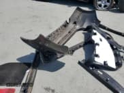 ✅ 2018 Ford Edge SE • VIN: 2FMPK3G90JBC30163 • Lot: 54497925. Wystawiony na Copart z przebiegiem 300 588 mil. Bezpłatny archiwum sprzedaży aukcyjnych z USA i szczegółowy raport historii pojazdu na DreamBid. Zdjęcie 13.