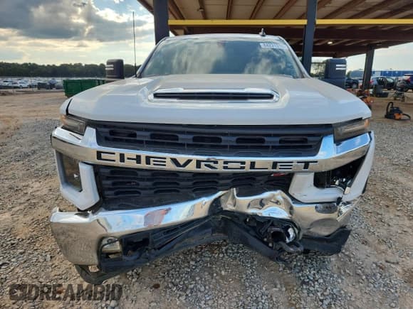 ✅ 2022 Chevrolet Silverado 2500HD LT • VIN: 1GC1YNEYXNF201515 • Лот: 84231315. Опубликован ранее на Copart с пробегом 109 736 миль. Бесплатный доступ к архиву аукционных продаж из США и подробный отчёт об истории автомобиля на DreamBid. Изображение 5.