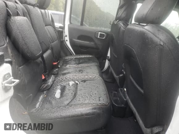 ✅ 2022 Jeep Wrangler Unlimited Sahara • VIN: 1C4JJXP61NW159845 • Lot: 86151705. Listed on Copart with 63,224 mi. Free auction sales archive from the USA and detailed vehicle history report at DreamBid. Image 11.