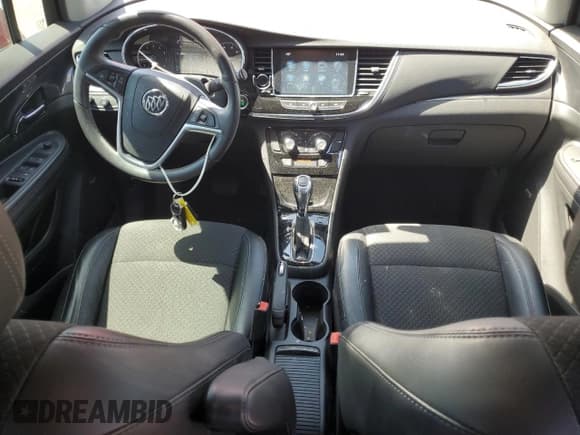 ✅ 2017 Buick Encore Sport Touring • VIN: KL4CJ1SB8HB034910 • Lot: 64400905. Wystawiony na Copart z przebiegiem 44 057 mil. Bezpłatny archiwum sprzedaży aukcyjnych z USA i szczegółowy raport historii pojazdu na DreamBid. Zdjęcie 8.