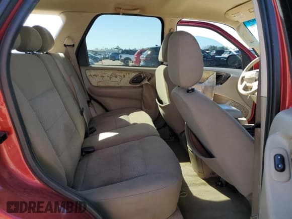 ✅ 2005 Ford Escape XLT • VIN: 1FMYU931X5KD17954 • Lot: 49883795. Listed on Copart with 185,357 mi. Free auction sales archive from the USA and detailed vehicle history report at DreamBid. Image 10.