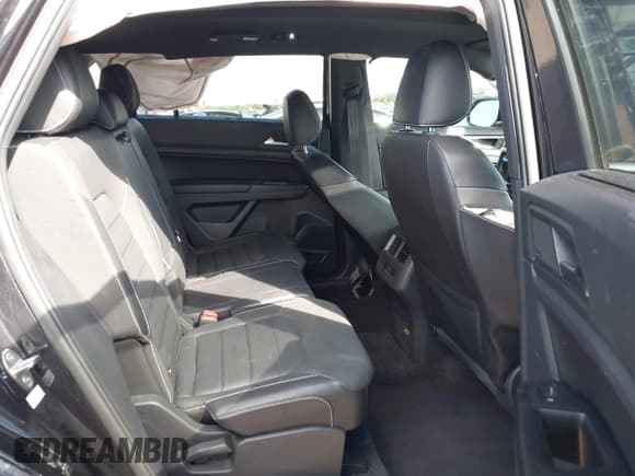 ✅ 2020 Volkswagen Atlas SEL Premium R-Line • VIN: 1V2TE2CA3LC223634 • Lot: 43303037. Listed on IAAI with 105,502 mi. Free auction sales archive from the USA and detailed vehicle history report at DreamBid. Image 8.