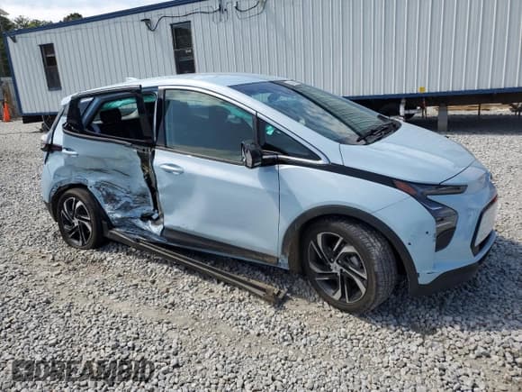 ✅ 2023 Chevrolet Bolt EV 1LT • VIN: 1G1FW6S05P4166888 • Lot: 58083695. Listed on Copart with 15,302 mi. Free auction sales archive from the USA and detailed vehicle history report at DreamBid. Image 4.