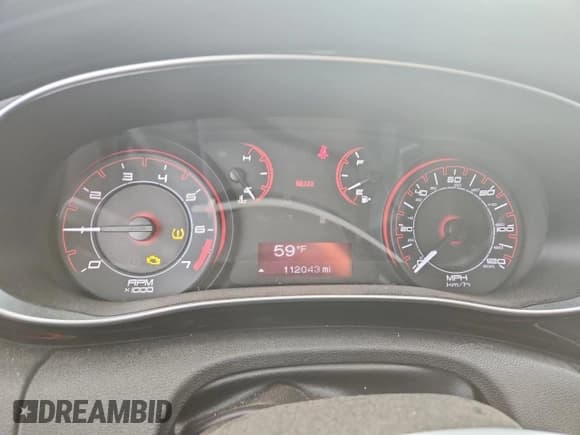 ✅ 2013 Dodge Dart SE • VIN: 1C3CDFAA8DD213941 • Лот: 85518705. Опубликован ранее на Copart с пробегом 112 043 миль. Бесплатный доступ к архиву аукционных продаж из США и подробный отчёт об истории автомобиля на DreamBid. Изображение 9.