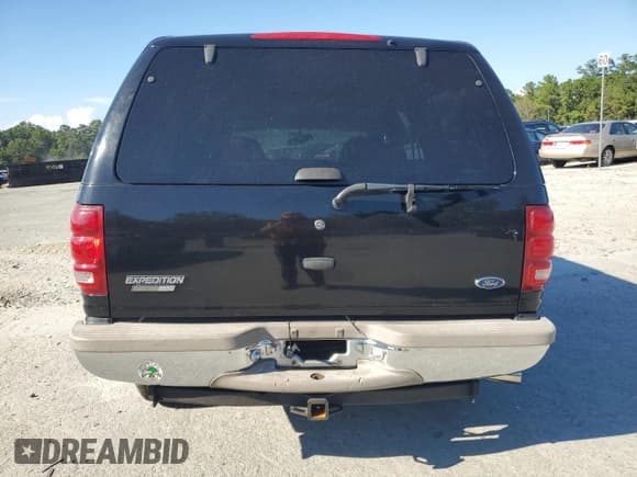 ✅ 2002 Ford Expedition Eddie Bauer • VIN: 1FMRU17WX2LA77614 • Lot: 73001064. Listed on Copart with 287,836 mi. Free auction sales archive from the USA and detailed vehicle history report at DreamBid. Image 6.