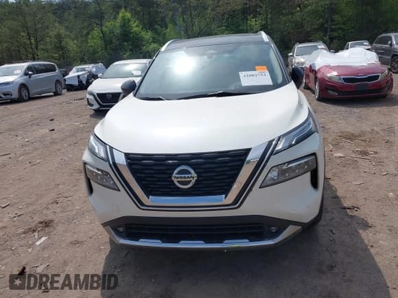 ✅ 2021 Nissan Rogue Platinum • VIN: JN8AT3DD3MW314050 • Lot: 42002753. Listed on IAAI with 47,428 mi. Free auction sales archive from the USA and detailed vehicle history report at DreamBid. Image 12.