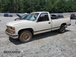 ✅ 1988 Chevrolet Silverado 1500 • VIN: 1GCDC14K2JZ108496 • Лот: 68350185. Опубликован ранее на Copart с пробегом 132 253 миль. Бесплатный доступ к архиву аукционных продаж из США и подробный отчёт об истории автомобиля на DreamBid. Изображение 1.