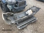 ✅ 2008 Chevrolet Suburban Commercial • VIN: 1GNFC16078R139197 • Lot: 79330764. Wystawiony na Copart z przebiegiem 291 325 mil. Bezpłatny archiwum sprzedaży aukcyjnych z USA i szczegółowy raport historii pojazdu na DreamBid. Zdjęcie 13.