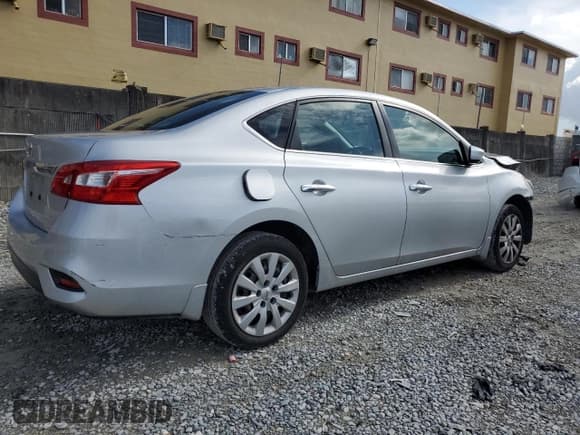 ✅ 2019 Nissan Sentra S • VIN: 3N1AB7AP6KY458074 • Lot: 65134095. Listed on Copart with 35,362 mi. Free auction sales archive from the USA and detailed vehicle history report at DreamBid. Image 3.
