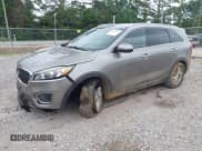 ✅ 2016 Kia Sorento LX • VIN: 5XYPG4A58GG010789 • Lot: 42290618. Listed on IAAI with 163,053 mi. Free auction sales archive from the USA and detailed vehicle history report at DreamBid. Image 2.