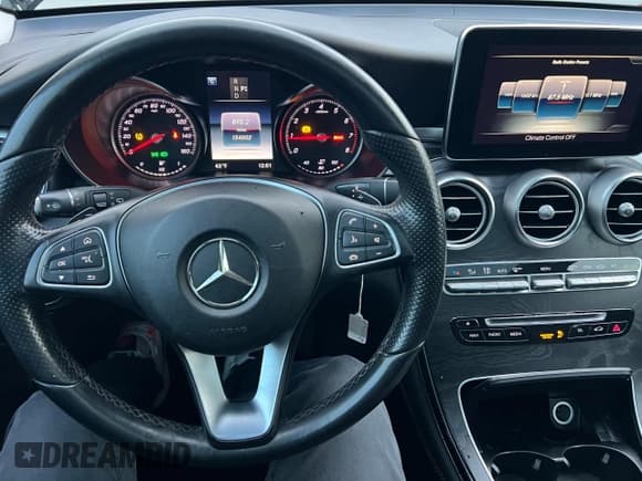 ✅ 2016 Mercedes-Benz GLC 300 • VIN: WDC0G4JB6GF095510 • Lot: 92741445. Listed on Copart with 154,002 mi. Free auction sales archive from the USA and detailed vehicle history report at DreamBid. Image 7.