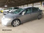 ✅ 2008 Honda Civic LX • VIN: 1HGFA16598L064047 • Лот: 93493225. Опубликован ранее на Copart с пробегом 175 091 миль. Бесплатный доступ к архиву аукционных продаж из США и подробный отчёт об истории автомобиля на DreamBid. Изображение 1.