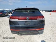 ✅ 2024 Volkswagen Atlas SE • VIN: 1V2LE2CA4RC214126 • Lot: 71267745. Listed on Copart with 12,020 mi. Free auction sales archive from the USA and detailed vehicle history report at DreamBid. Image 6.