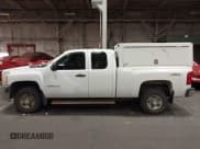✅ 2009 Chevrolet Silverado 2500HD Work Truck • VIN: 1GCHK49K19E133164 • Лот: 43423369. Опубликован ранее на IAAI с пробегом 304 182 миль. Бесплатный доступ к архиву аукционных продаж из США и подробный отчёт об истории автомобиля на DreamBid. Изображение 14.
