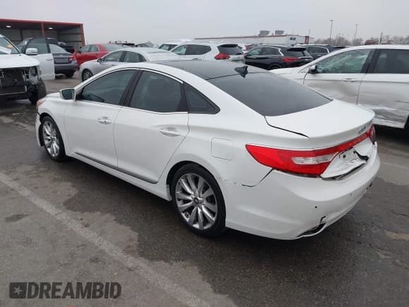 ✅ 2012 Hyundai Azera • VIN: KMHFH4JG8CA175421 • Лот: 43723586. Опубликован ранее на IAAI с пробегом 136 281 миль. Бесплатный доступ к архиву аукционных продаж из США и подробный отчёт об истории автомобиля на DreamBid. Изображение 3.