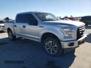 ✅ 2017 Ford F-150 XL • VIN: 1FTEW1EP3HFC11699 • Lot: 81829814. Wystawiony na Copart z przebiegiem 106 664 mil. Bezpłatny archiwum sprzedaży aukcyjnych z USA i szczegółowy raport historii pojazdu na DreamBid. Zdjęcie 4.