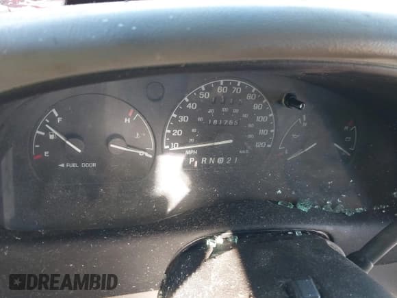 ✅ 2000 Ford Ranger • VIN: 1FTYR14B1YTB23613 • Lot: 43158787. Listed on IAAI with 181,765 mi. Free auction sales archive from the USA and detailed vehicle history report at DreamBid. Image 7.