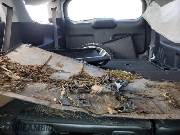 2022 Ford Explorer Limited z VIN 1FMSK8FH5NGA77665, wystawiony jako Copart lot #67966475 z przebiegiem Nie podano mil oraz Szkoda całkowita • Salvage title. Historia ofert i sprzedaży dostępna na DreamBid. Obrazek 10.