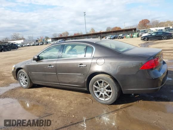 ✅ 2008 Buick Lucerne CXL • VIN: 1G4HD572X8U193818 • Lot: 43680442. Wystawiony na IAAI z przebiegiem 83 121 mil. Bezpłatny archiwum sprzedaży aukcyjnych z USA i szczegółowy raport historii pojazdu na DreamBid. Zdjęcie 14.