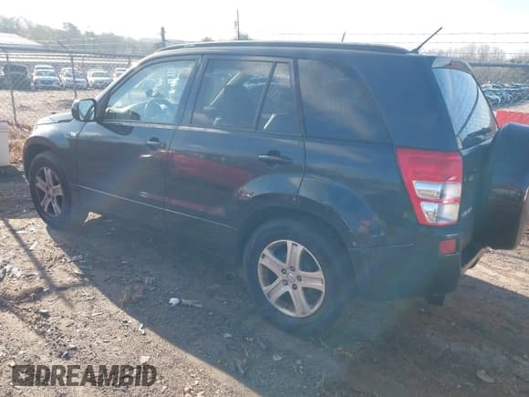 ✅ 2007 Suzuki Grand Vitara Luxury • VIN: JS3TE947674200802 • Lot: 43809399. Wystawiony na IAAI z przebiegiem 227 868 mil. Bezpłatny archiwum sprzedaży aukcyjnych z USA i szczegółowy raport historii pojazdu na DreamBid. Zdjęcie 3.