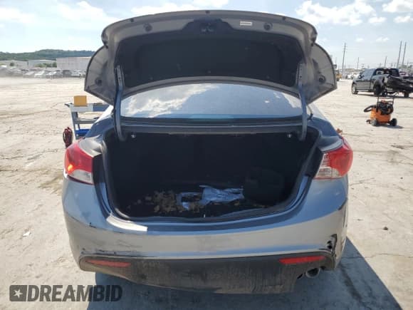 ✅ 2013 Hyundai Elantra SE • VIN: KMHDH6AE0DU020007 • Лот: 69135155. Опубликован ранее на Copart с пробегом 136 660 миль. Бесплатный доступ к архиву аукционных продаж из США и подробный отчёт об истории автомобиля на DreamBid. Изображение 6.
