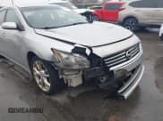 ✅ 2014 Nissan Maxima SV • VIN: 1N4AA5AP6EC439161 • Lot: 43730801. Wystawiony na IAAI z przebiegiem 173 379 mil. Bezpłatny archiwum sprzedaży aukcyjnych z USA i szczegółowy raport historii pojazdu na DreamBid. Zdjęcie 6.