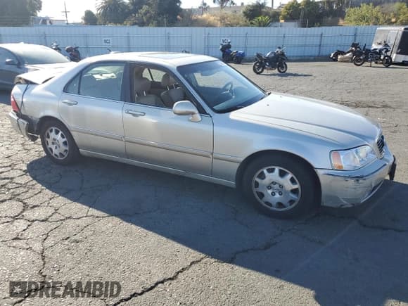 ✅ 2004 Acura RL w/Navigation System • VIN: JH4KA96664C007267 • Lot: 80390525. Wystawiony na Copart z przebiegiem 186 475 mil. Bezpłatny archiwum sprzedaży aukcyjnych z USA i szczegółowy raport historii pojazdu na DreamBid. Zdjęcie 4.