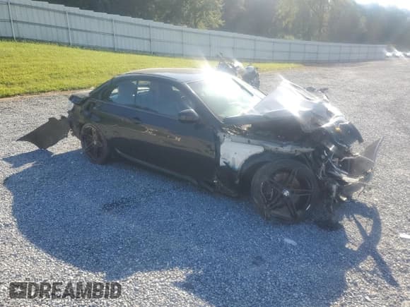 ✅ 2013 BMW 3 Series 335is • VIN: WBADX1C56DJ129187 • Lot: 72009855. Listed on Copart with 99,083 mi. Free auction sales archive from the USA and detailed vehicle history report at DreamBid. Image 4.