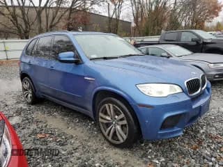 ✅ 2013 BMW X5 M • VIN: 5YMGY0C57D0C11940 • Lot: 92033895. Wystawiony na Copart z przebiegiem 168 290 mil. Bezpłatny archiwum sprzedaży aukcyjnych z USA i szczegółowy raport historii pojazdu na DreamBid. Zdjęcie 4.