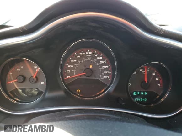 ✅ 2014 Dodge Avenger SE • VIN: 1C3CDZABXEN130601 • Лот: 87274554. Опубликован ранее на Copart с пробегом 174 342 миль. Бесплатный доступ к архиву аукционных продаж из США и подробный отчёт об истории автомобиля на DreamBid. Изображение 9.