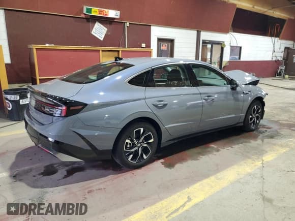 ✅ 2025 Hyundai Sonata SEL • VIN: KMHL64JA7SA497051 • Лот: 91825255. Опубликован ранее на Copart с пробегом 9 857 миль. Бесплатный доступ к архиву аукционных продаж из США и подробный отчёт об истории автомобиля на DreamBid. Изображение 3.