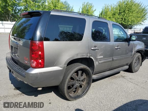 ✅ 2007 GMC Yukon SLE • VIN: 1GKFC13C77R264680 • Lot: 59029045. Listed on Copart with Not provided. Free auction sales archive from the USA and detailed vehicle history report at DreamBid. Image 3.