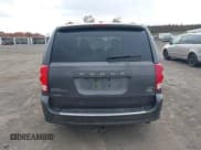 ✅ 2017 Dodge Grand Caravan SXT • VIN: 2C4RDGCG4HR736227 • Lot: 43661147. Listed on IAAI with 242,886 mi. Free auction sales archive from the USA and detailed vehicle history report at DreamBid. Image 16.