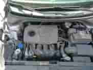 2018 Hyundai Accent SE z VIN 3KPC24A37JE020360, wystawiony jako Copart lot #84062365 z przebiegiem 78 803 mil mil oraz Szkoda całkowita • Salvage title. Historia ofert i sprzedaży dostępna na DreamBid. Obrazek 15.