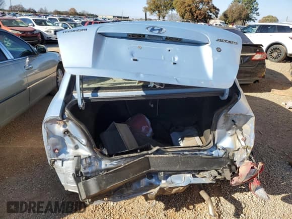 ✅ 2011 Hyundai Accent GLS • VIN: KMHCN4AC5BU620638 • Лот: 82305374. Опубликован ранее на Copart с пробегом 201 752 миль. Бесплатный доступ к архиву аукционных продаж из США и подробный отчёт об истории автомобиля на DreamBid. Изображение 6.