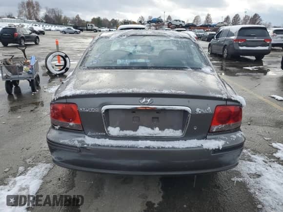 2002 Hyundai Sonata с VIN KMHWF25S52A703469, выставлен на аукционе Copart как лот 82907824 с пробегом 80 960 миль миль и Чистый • Clean title. История ставок и продаж доступна на DreamBid. Изображение 6.