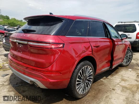 ✅ 2020 Lincoln Corsair Reserve • VIN: 5LMCJ2D9XLUL20866 • Lot: 45678402. Wystawiony na Copart z przebiegiem 15 809 mil. Bezpłatny archiwum sprzedaży aukcyjnych z USA i szczegółowy raport historii pojazdu na DreamBid. Zdjęcie 4.