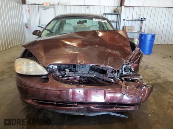 ✅ 2000 Ford Taurus SES • VIN: 1FAFP55S0YA228668 • Lot: 85133945. Listed on Copart with 77,798 mi. Free auction sales archive from the USA and detailed vehicle history report at DreamBid. Image 5.