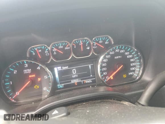 ✅ 2018 Chevrolet Silverado 1500 LT • VIN: 1GCVKREC7JZ151048 • Лот: 80355965. Опубликован ранее на Copart с пробегом 63 922 миль. Бесплатный доступ к архиву аукционных продаж из США и подробный отчёт об истории автомобиля на DreamBid. Изображение 9.