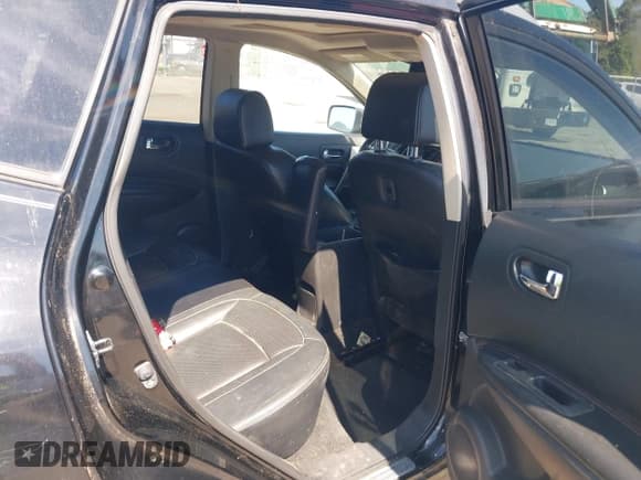 ✅ 2013 Nissan Rogue S • VIN: JN8AS5MV1DW621627 • Lot: 43080025. Listed on IAAI with 200,522 mi. Free auction sales archive from the USA and detailed vehicle history report at DreamBid. Image 8.