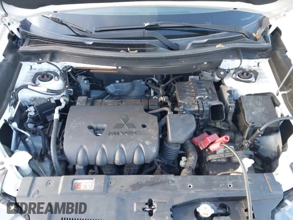 ✅ 2016 Mitsubishi Outlander SE • VIN: JA4AZ3A30GZ017241 • Lot: 43793005. Wystawiony na IAAI z przebiegiem 113 310 mil. Bezpłatny archiwum sprzedaży aukcyjnych z USA i szczegółowy raport historii pojazdu na DreamBid. Zdjęcie 10.