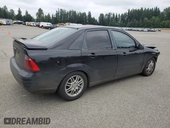 ✅ 2007 Ford Focus S • VIN: 1FAFP34N47W199967 • Lot: 60691605. Listed on Copart with 200,874 mi. Free auction sales archive from the USA and detailed vehicle history report at DreamBid. Image 3.