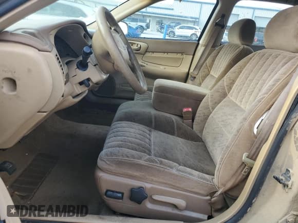 ✅ 2000 Chevrolet Impala • VIN: 2G1WF55E6Y9177236 • Lot: 70064415. Wystawiony na Copart z przebiegiem Nie podano. Bezpłatny archiwum sprzedaży aukcyjnych z USA i szczegółowy raport historii pojazdu na DreamBid. Zdjęcie 7.