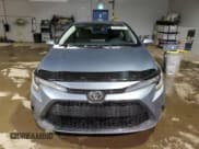 ✅ 2020 Toyota Corolla LE • VIN: 5YFBPRBE2LP002165 • Lot: 43143985. Listed on Copart with 62,685 mi. Free auction sales archive from the USA and detailed vehicle history report at DreamBid. Image 5.