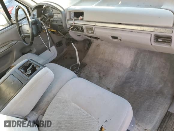 ✅ 1995 Ford F-150 • VIN: 1FTEX15H8SKB23977 • Lot: 85782224. Listed on Copart with 162,201 mi. Free auction sales archive from the USA and detailed vehicle history report at DreamBid. Image 8.