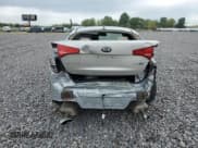 ✅ 2013 Kia Optima EX • VIN: 5XXGN4A75DG102241 • Lot: 81783405. Wystawiony na Copart z przebiegiem 107 473 mil. Bezpłatny archiwum sprzedaży aukcyjnych z USA i szczegółowy raport historii pojazdu na DreamBid. Zdjęcie 6.